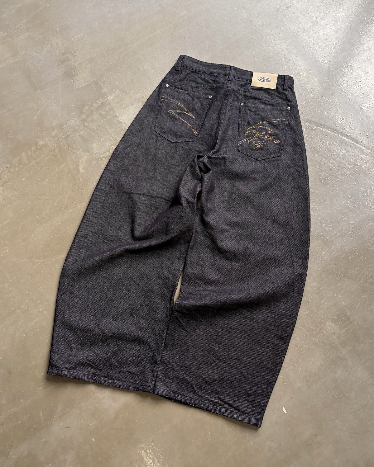 Raw Denim Baggy Jeans "Year of the Horse" Edition - Black