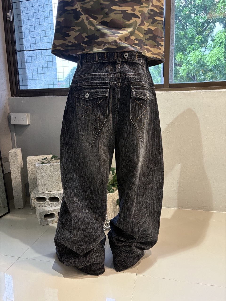 Slub Denim Engineered Baggy Jeans Black